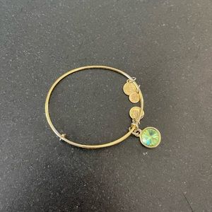 Weld and ani birth stone bracelet